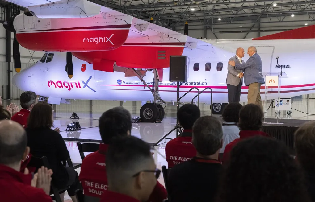 Seattle Area Electric Aviation Startup Nasa Unveil Plane to become hybrid
